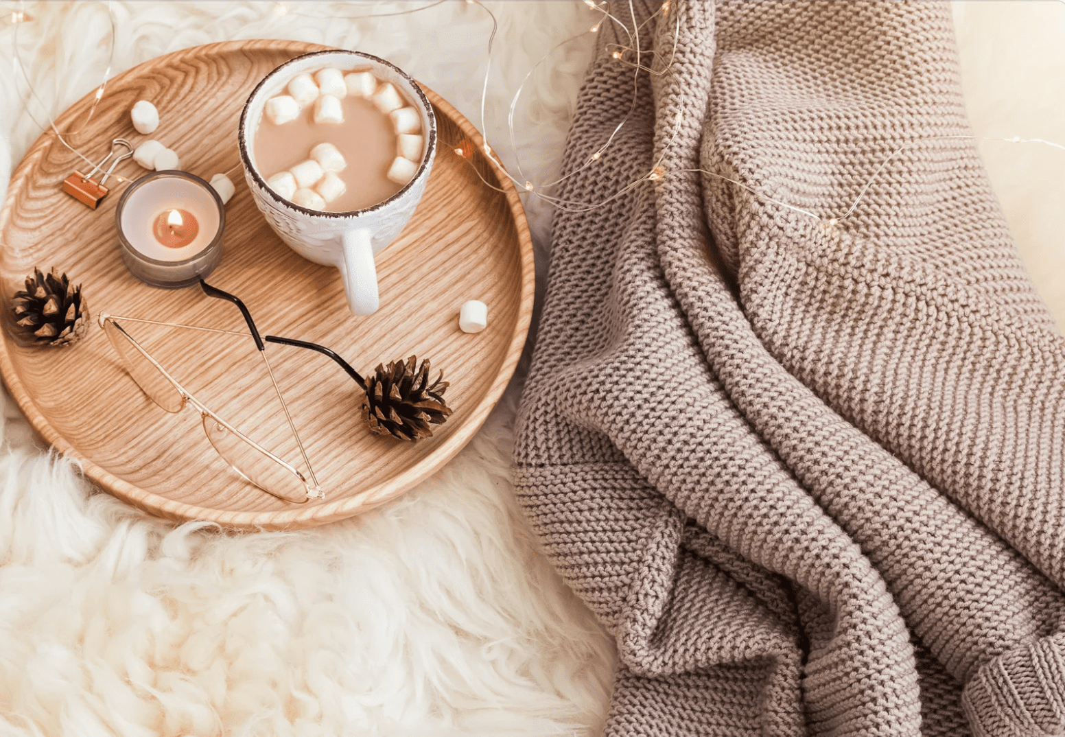 Mindful sustainable habits. Mindful parenting tip. Mindful New Year's Habits. Simple sustainable habits. Mindful and sustainable habits for the New Year. Small eco-friendly habits that make a big impact. New Year habits for mindful families. How to make sustainable changes as a busy parent. Simple mindful routines for parents and kids. Family-friendly sustainable New Year ideas. Easy intentional living habits for families. How to start living more mindfully in the new year.